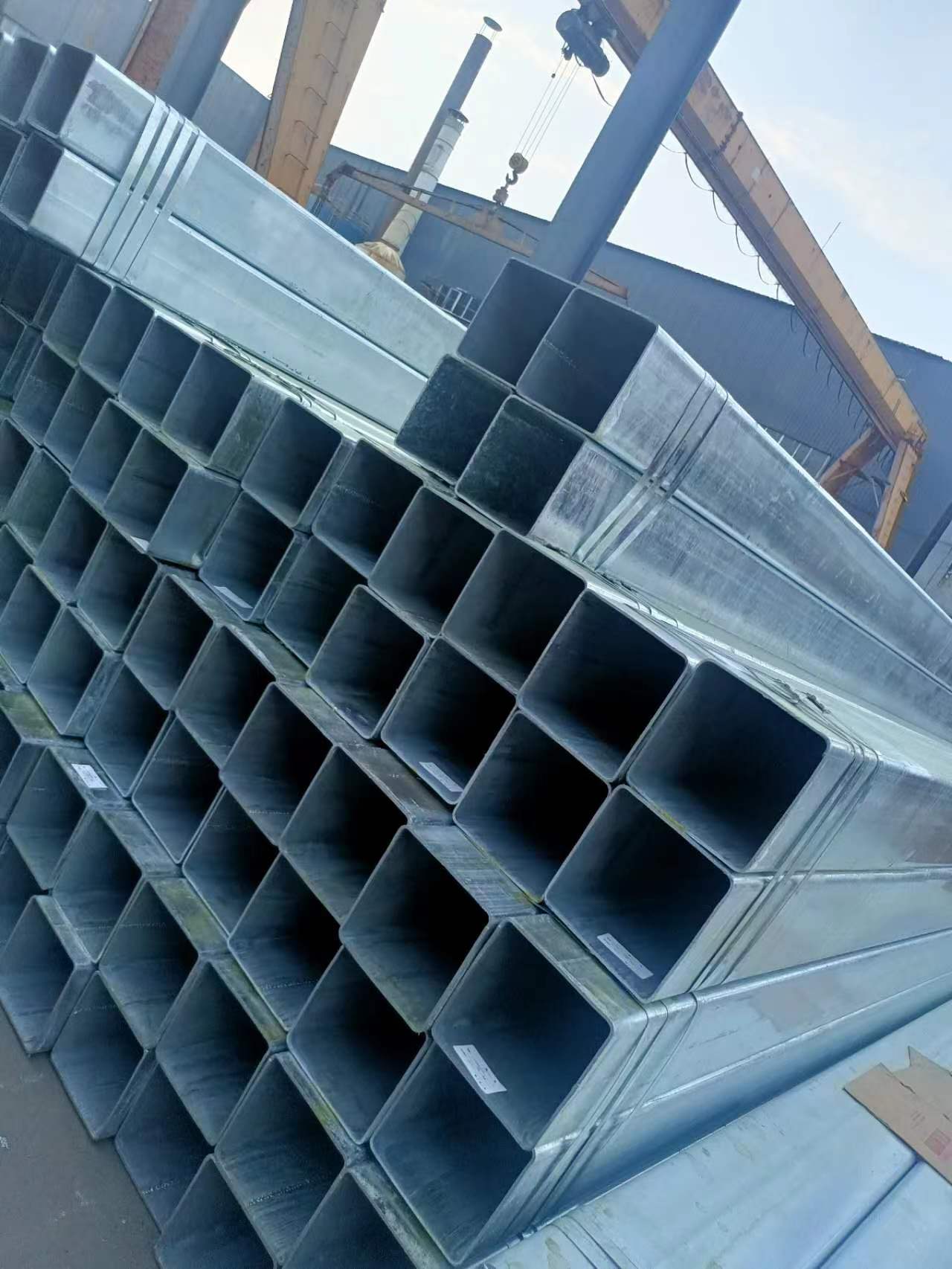 ကြီးမားသော Diameter Galvanized Square Tube